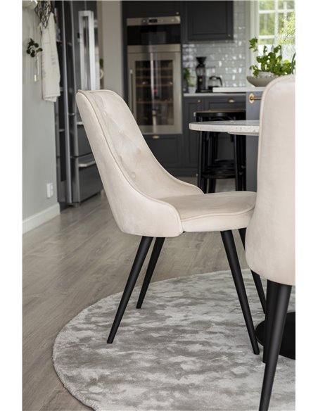Matgrupp Razzia med Velvet Deluxe matstolar