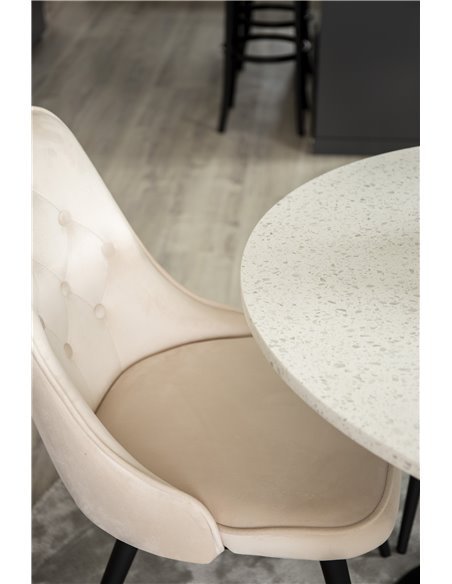Matgrupp Razzia med Velvet Deluxe matstolar